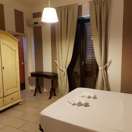 Hotel La Perla Delle Saline 2 Margherita Di Savoia Exterior foto